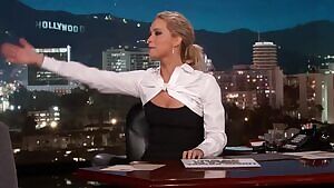 Looking like a fucking snack 🤤