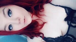 Ready to be your plaything 🥰