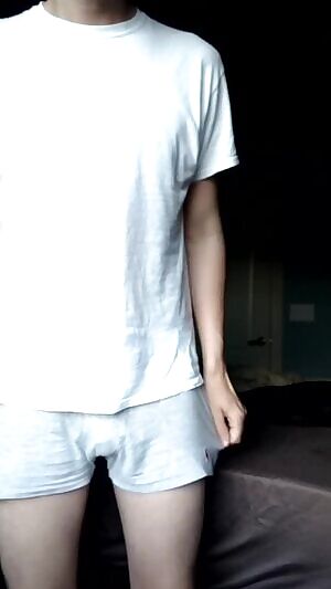 27 M 6'4 180 body, front/back