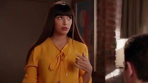 Hannah Simone shows some plot on New Girl