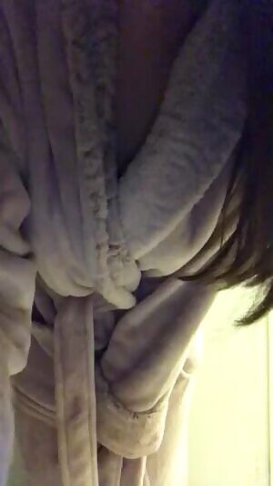 robe or no robe...that is the question