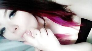 Wanna see how wet I can get for you on ? 💕