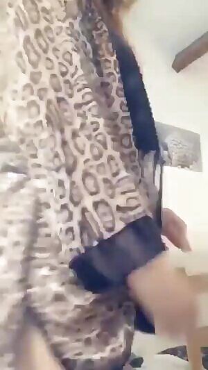 Ass shaking, hanging cock