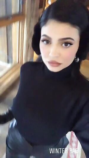 Kylie Jenner is begging to be bred