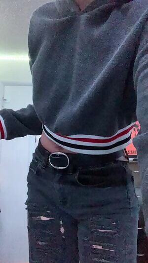 Since you guys liked to see my bouncy little boobies drop last time😉