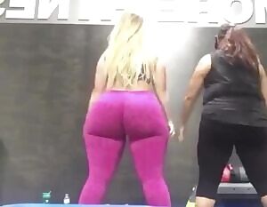 Leggings can’t handle that much ass