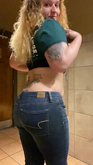 I wear my good jeans to work when I need to make lots of money! 😝