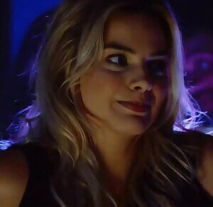 Margot Robbie knows she’s going with you tonight