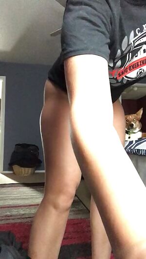 Having fun on a Sunday 🍑