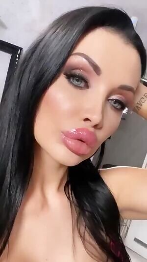 Lips made for cocksucking