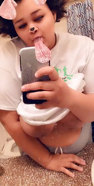 Oop — can I find me a big tiddy gf and we can be big tiddys together?