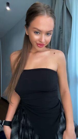 Vaginal Speculums Blonde Femboy Pussy Lips