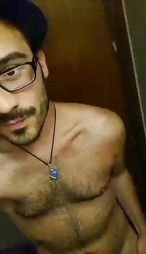 Tell me what should i do to you to make you very wet.. Envie de te faire jouir..