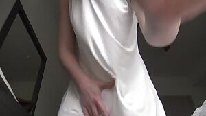 Thursdays suck, hopefully an Irish striptease cheers you up 😘 💚