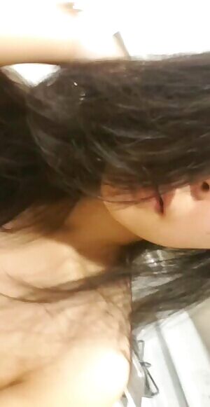 I got distracted while getting ready for work this morning, but I'm not complaining 😝