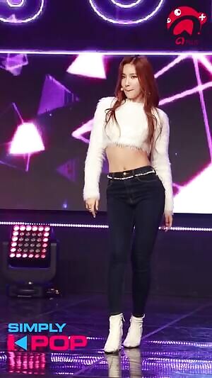 Elris - Sohee's thin tummy!