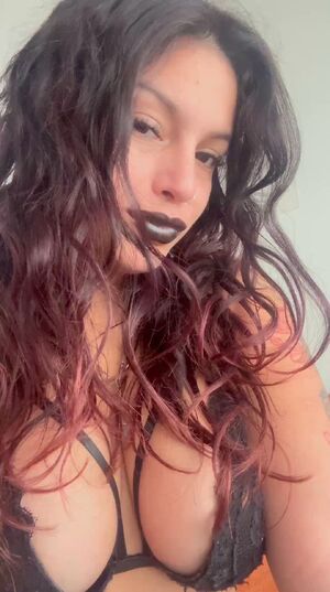New Creators Amateur Curly Hair Curvy