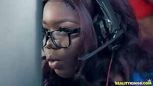 Sneaky Sex - Kali Roses & Lil D