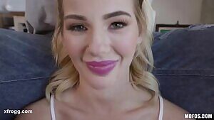 Bella Rose - Spinning Fun Release: Dec 10, 2018