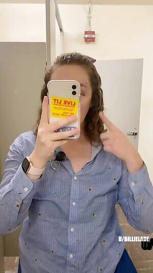 Where my fellow teacher alcoholics at?! Got black out drunk and managed to find myself with a black eye this Monday morning. Thank goodness kids are the least judgements people on the planet and don’t care as long as I give them goldfish and fruit snacks 👩🏼‍🏫