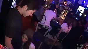 Fucking in the Bar while everyone watching