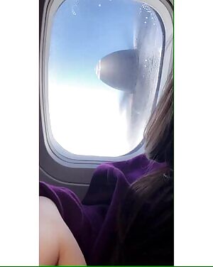 Watching that 70’s show and smoking joints in bed, join me or distract me, your choice 😉😇😈