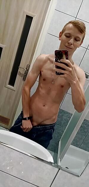 New day 🙈 Have a Nice Day Everyone 😈