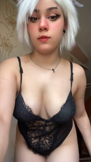 Shy Girls Amateur Ass Big Tits