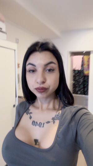 Would you jerk off to me ?