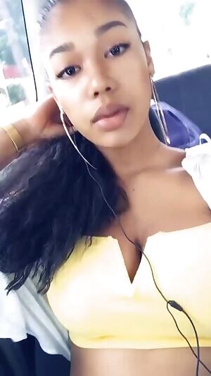 I would love to cum all over her face and tits