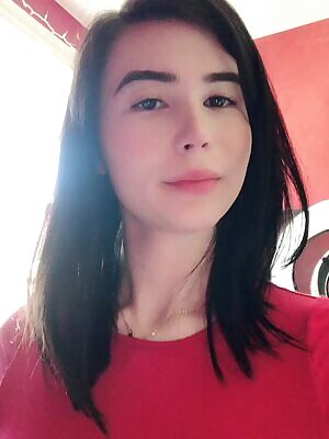 a girl i was super crushing on sent me a video like this once and i was fucking stunned. hope you all feel similarly 😊