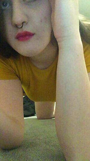 When you're trying to be sexy but you end up feeling silly instead 😅