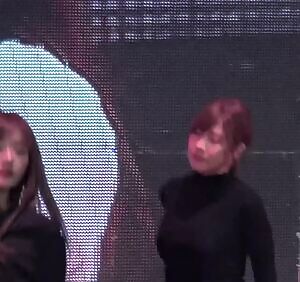 Apink - Hayoung bouncy boobs