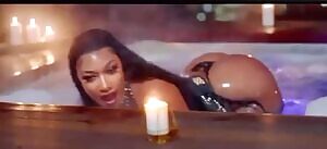 Megan showing us why she’s special 🍑👀😍