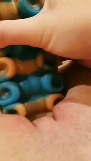 Playing with my large Ika this morning