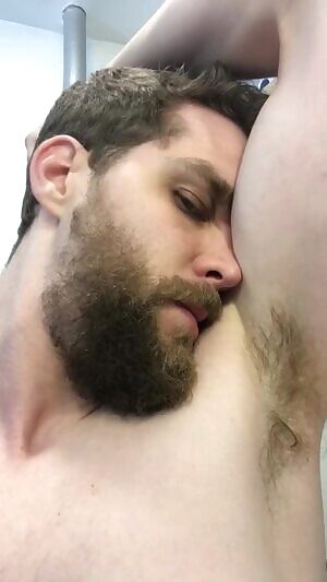 when your pits smell so good