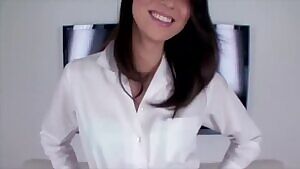 Schoolgirl with a booty