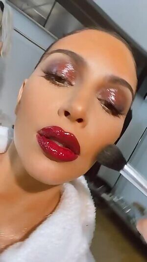 I want the sloppiest makeout possible with Kim Kardashian and then fuck that mouth and cum all over her face!