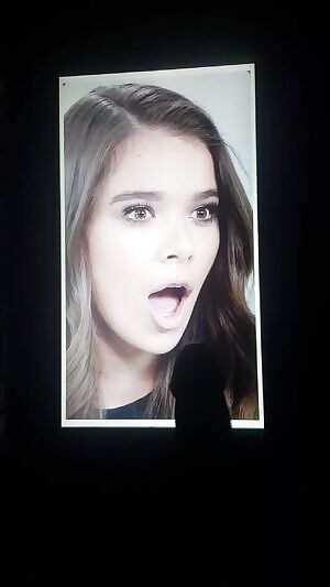 I was shaking after cumming so much for Hailee Steinfeld!