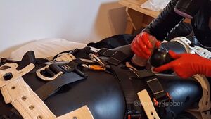 Latex Amateur Blowjob Bondage Cock