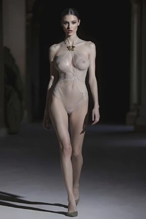 Arizona Girls American Model Walking