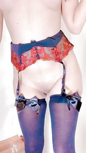 Bounce the cheeks before you put it in