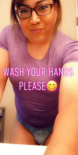 PSA - Please wash your hands😋