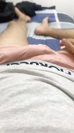 Kinda bored. it would be nice to have a mate next to me to jerk off with