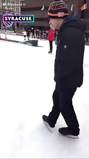 Weekend U snap girl is stacked