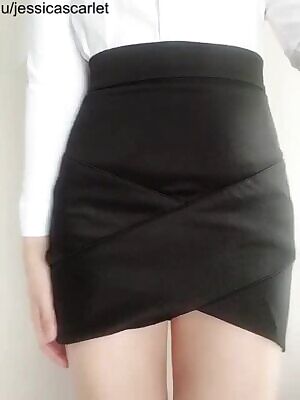 Office lady tight skirt tease