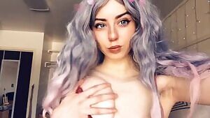 Sit back, relax, and get off to this college teen // 🍑 //