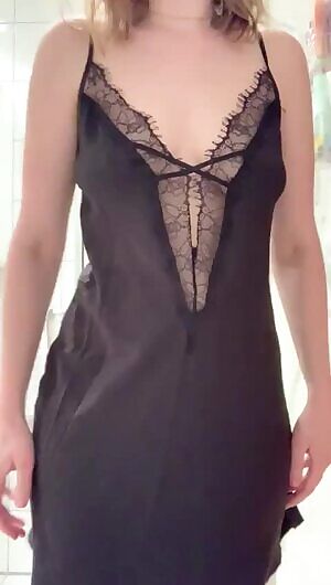 I've never made a vid like this for my bf. Safe to say he was very pleased. He asks me to keep making more, do you agree?