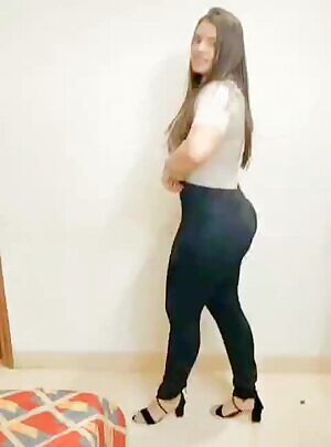 Thicc Indian hottie...