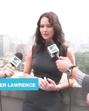 Jennifer Lawrence in between two guys